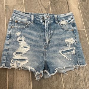 American Eagle Hi rise curve love shortie in size 4